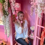 Cat Hayes - @hayescat323 - Instagram