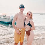 C8 - @catherine.arden - Instagram
