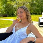 Cat - @catherinebarnwell_ - Instagram
