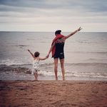 Catherine Bowers - @karmavsmom - Instagram