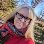 Catherine Burden - @catherine_alwaysaredhead - Instagram
