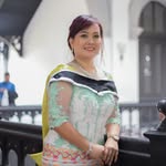 Thandar Aung - @catherinecoral - Instagram