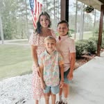 Chelle Durbin - @catherine.durbin.9022 - Instagram