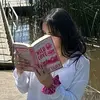 Cat📚🤍 - @catherinereads22 - TikTok