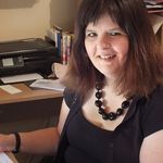 Catherine Eagleson - @catherinethecluedetective - Instagram
