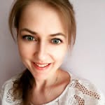 Catherine Earnshaw - @dame_aux_perles - Instagram