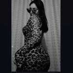 Débora gomes 🚬 - @catherine_earnshaw___ - Instagram