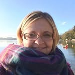 Catherine Harvey - @buttonsontherocks - Instagram