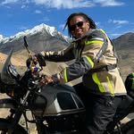 Catherine Meade - @2wheelinsister - Instagram
