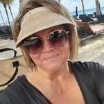 Catherine Moll-Toner - @sing.2mee - Instagram