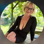 Momy Moly - @catherinemolly072 - Instagram