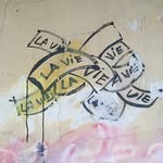 Catherine Snow - @lavievintageshop - Instagram