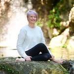 Kathryn Gregory - @kat_serenholistic_yogakat - Instagram