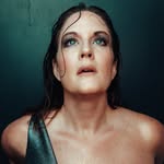Kathryn James - @surfnyoga - Instagram