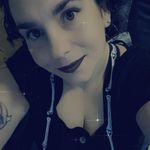 Cathy McCarthy - @crazey.cat13 - Instagram