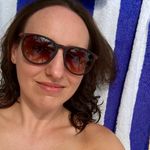 Catrin Lewis - @catlewis24 - Instagram