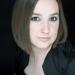Catrin Lewis - @catrinelenid - Instagram