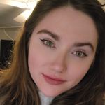 Cecelia Wells - @ceceliawells - Instagram
