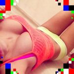 Hillary - @ceceliawellsmotaf - Instagram