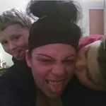 ceciliacintron - @msqueentink0 - Instagram