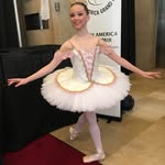 Celeste Cisneros - @celeste_ballet - Instagram