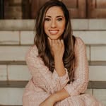 Celeste Cisneros - @celestecisnerosl - Instagram