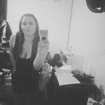 Celeste Giles - @cel_giles90 - Instagram