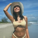 Celeste Velasquez - @celeste.velasquez - Instagram