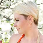 celia benton - @benton60103xxko - Instagram