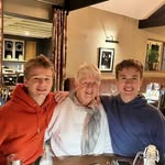 Celia Davies - @celiadavies60 - Instagram