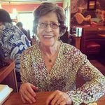 Celia Holder Linsted - @celiaholderlinsted - Instagram