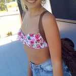Celia Holmes - @celiaa.holmes - Instagram