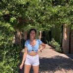 Celia Le - Facebook