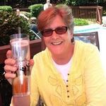 Celia Lloyd - @clloyd32 - Instagram