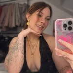 Celia Mathis - @celiamathis57 - Instagram