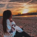 Christin - @__celia_roy - Instagram