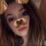 Celia Ryan - @dailyvlogs22 - Instagram