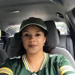 Celia Vasquez - @celia3_98 - Instagram