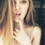 Celina Hoffmann - @celina.hoffmann.37051 - Instagram
