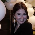 C - @celinawenzell - Instagram