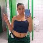 Monique Célinê Adams - @official_niquee - Instagram