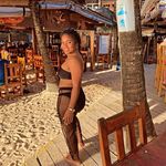 @celine__allen - Instagram
