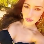 Celine Barnes - @sarmdchee - Instagram