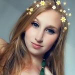 Celine Baum - @ce_line_00 - Instagram