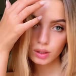 Celine Cooper - @pargmis - Instagram