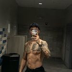 Cesar Camacho - @fitceiz - Instagram