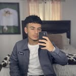 Cesar Holguin - @cesarrr.04 - Instagram