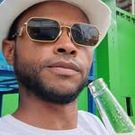 César LeBron Santiago - @xflowmambo - Instagram