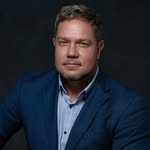 Chad Elliott Kemp - @thebeachsidebroker - Instagram