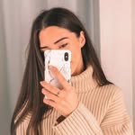 C. - @chanel__perry - Instagram